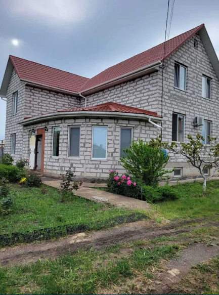 Продам новый 2-х этажный дом в центре Фонтанки Фонтанка - фото 1