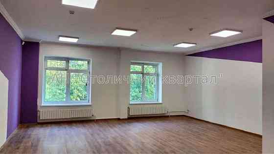 Оренда Будинок 9-кімнатний на Ахматової Анни вул., 16 Київ