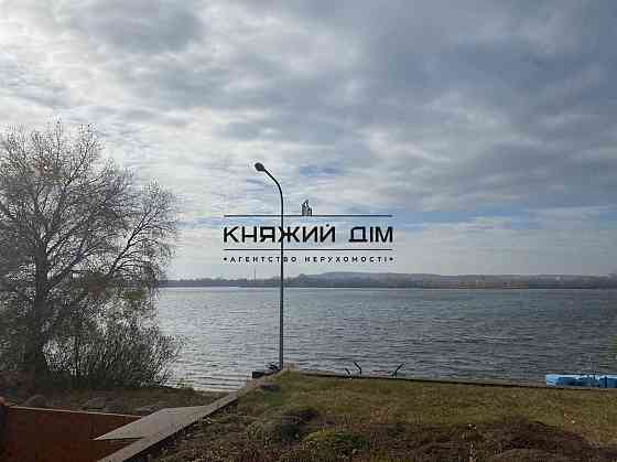 Современный большой дом на Осокорках. КОД ОБЪЕКТА: 2211269. Київ