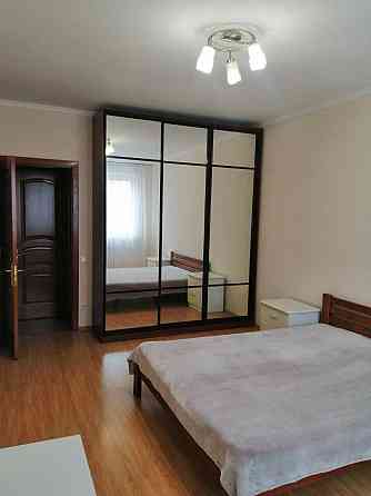 Продаж Квартира 1-кімнатна, 23/26 поверх на Кондратюка Юрия вул., д. 3 Київ