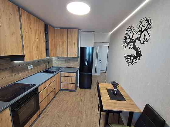 Продаж Квартира 1-кімнатна, 17/23 поверх на Озерна вул., д. 27а Новосілки (Іванківський район)