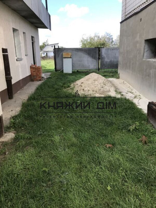 Продаж 2-поверховий Будинок з ділянкою 15 сот 300 кв.м   Скибин - фото 12