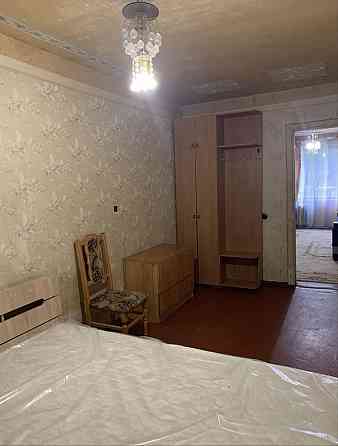 Продаж Квартира 3-кімнатна, 2/9 поверх на Бакинська вул., д. 37 Киев