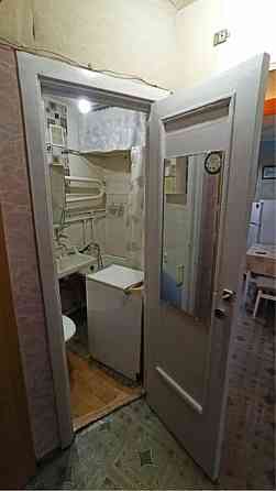 Оренда Квартира 1-кімнатна, 4/5 поверх на Привокзальна, 12 Київ