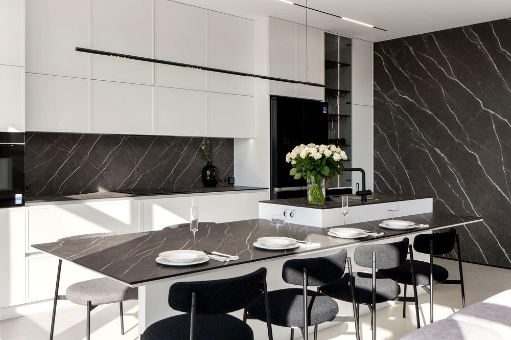 Продаж Квартира 3-кімнатна, 5/5 поверх на Університетська вул., д. 17-А Киев - изображение 3