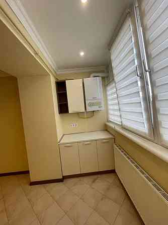 Продаж Квартира 2-кімнатна, 3/10 поверх на Хмельницького Б. вул., 96 Ивано-Франковск