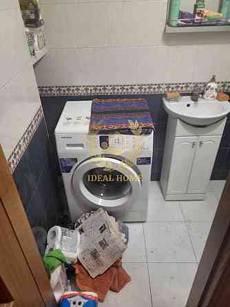 Продаж Квартира 4-кімнатна на Уинстона Черчилля ул., 18Б Kiev