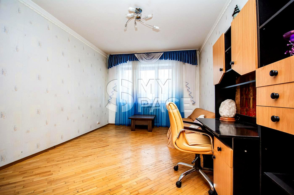 Продаж Квартира 3-кімнатна, 3/4 поверх на Деревлянська вул., д. 20/2 Київ - фото 8