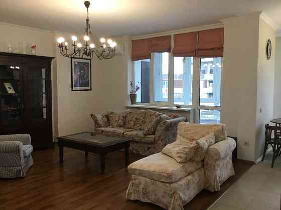 Оренда Квартира 3-кімнатна, 24/24 поверх на пр. Петра Григоренко Киев