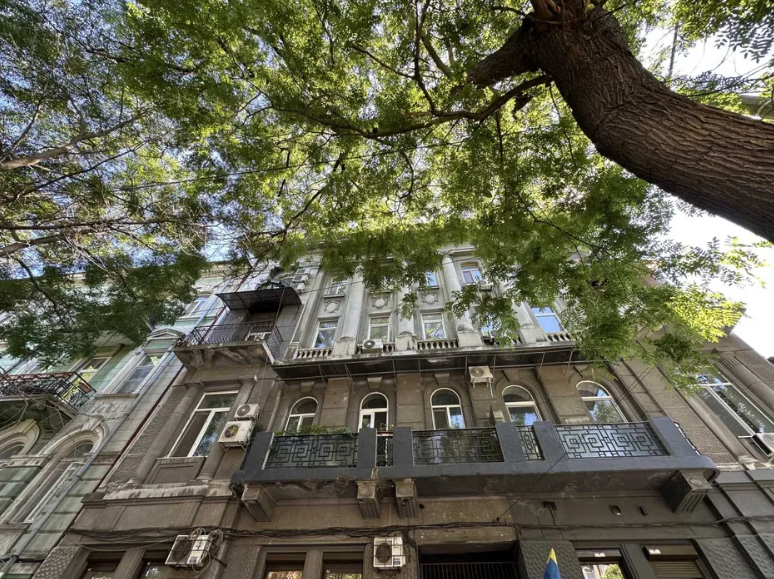 В продаже 2-х комнатная квартира по ул. Маразлиевская Одеса - фото 1