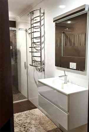 Продаж Квартира 3-кімнатна, 15/24 поверх на Єлизавети Чавдар вул., д. 2 Kiev