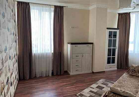 Продаж 2 кім на Таїрова Odessa