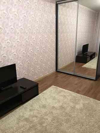 Оренда Квартира 1-кімнатна, 22/25 поверх на ул. Софии Русовой, 1 Kiev