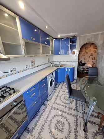 Продаж Квартира 3-кімнатна на ул. Люстдорфская дорога, 142/1 Одесса