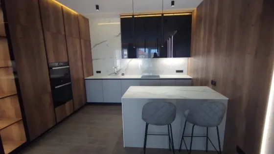 Продаж 2-поверховий Котедж з ділянкою 3 сот 172 кв.м 3 кімн. на Тернопільська Ужгород