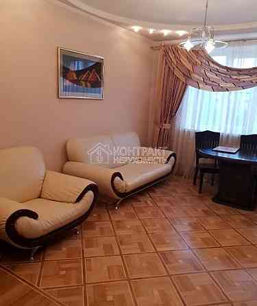 Продаж Квартира 3-кімнатна, 7/16 поверх на вул. Балакирева Харьков