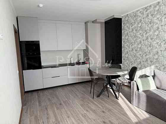 Оренда Квартира 2-кімнатна, 22/25 поверх на Коноплянська вул., 22а Киев