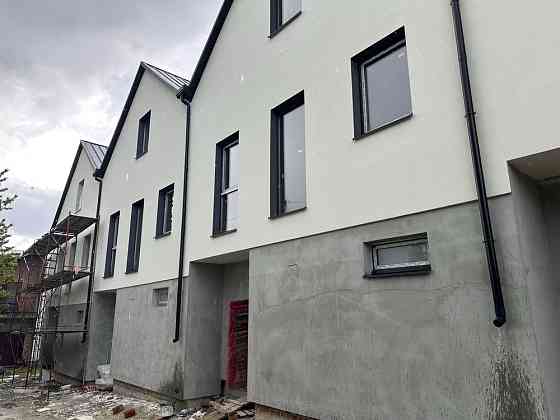 Продаж Будинок 3-кімнатний Пустомыты