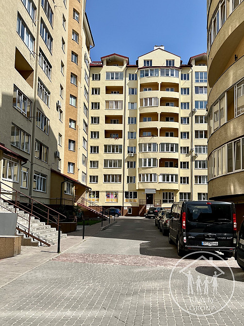 Продаж 2к Квартира 72 кв.м Залізнична Львів - фото 1