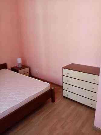 Оренда Квартира 3-кімнатна на ул. Лютеранская Київ