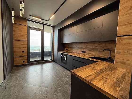 Продаж Квартира 2-кімнатна, 1/7 поверх на Фонтанская дорога, 77А Odessa