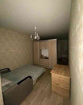 Оренда Квартира 1-кімнатна, 2/8 поверх на Камянська, 123 Киев