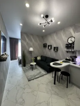 Продаж Квартира 1-кімнатна на ул. Боровского Николая, 1/17 Одесса