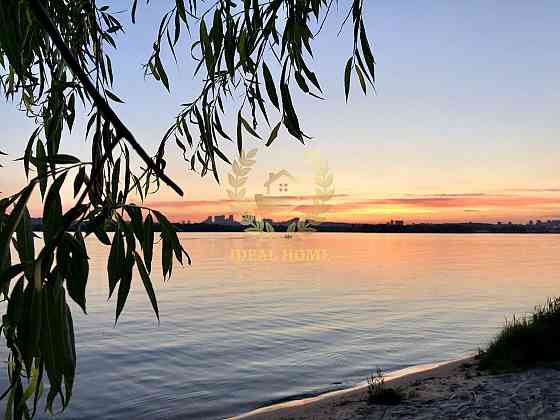 Продаж Будинок 7-кімнатний Київ