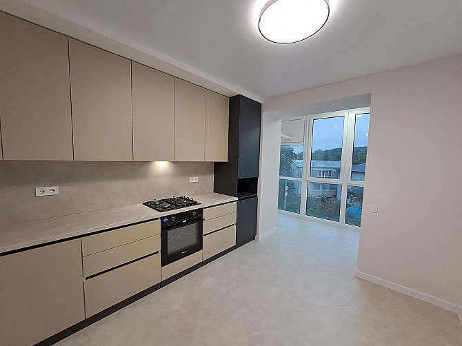 Продаж 1к квартири 47 кв. м Велика Березовиця - фото 1