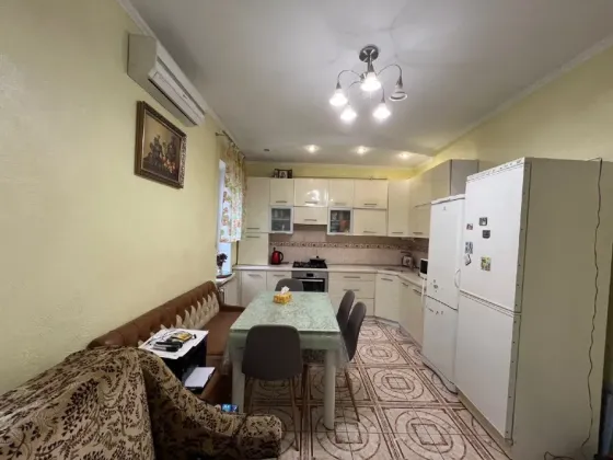 For sale 2-storey House with land 1.6 ares 140 sq.m 4 rooms at Толбухина Odessa