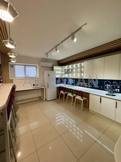 Сдаётся Офисные помещения площадь 352 кв.м 1-й этаж Киев Оболонська Набережна Киев - изображение 7