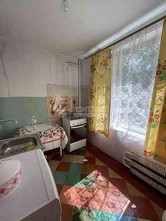 Продаж Квартира 2-кімнатна, 1/9 поверх на вул. Героїв Праці Kharkiv