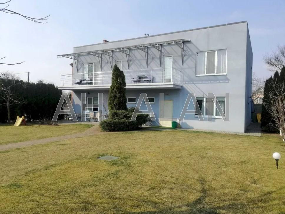 Оренда Будинок 4-кімнатний на вул. Центрально-Садова Київ - фото 1