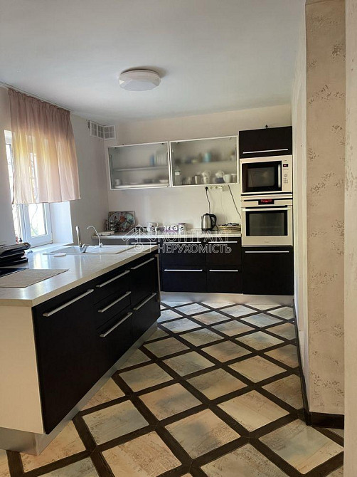 Продаж Будинок 5-кімнатний Высокий - изображение 5