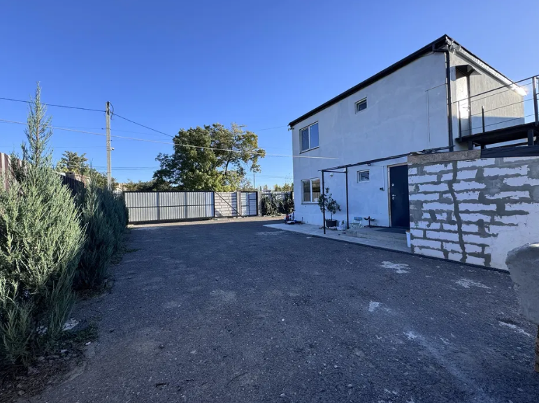 Продам будинок на дві квартири (Лиманський р-н, с.Ілічанка)  - фото 13