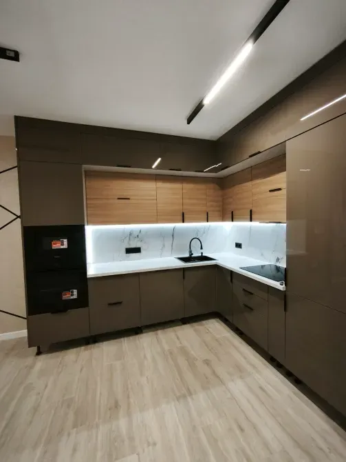 Продажа 1к Квартира 44 кв.м Тлехаса 19 Ужгород - изображение 8