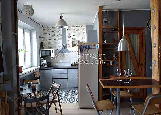 Продаж Квартира 3-кімнатна, 16/16 поверх на вул. Новгородская Харьков