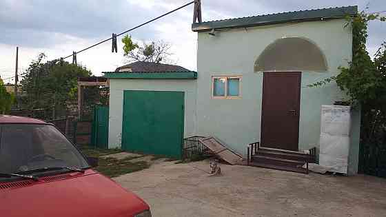 Продам дом отдельно - стоящий с участком 12 соток с кадастровым номером Усатове