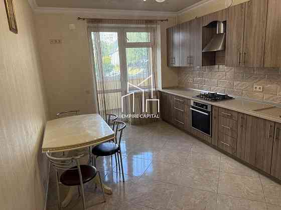 Продаж 3к квартири 100 кв. м Львів