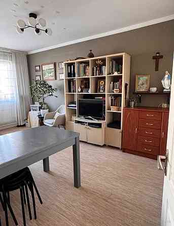 Продаж Квартира 3-кімнатна, 2/5 поверх на Київська Zhytomyr