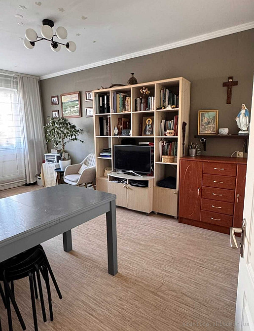 Продаж Квартира 3-кімнатна, 2/5 поверх на Київська Житомир - фото 2