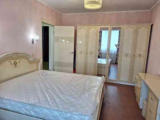 Оренда Квартира 3-кімнатна, 5/16 поверх на вул. Княжий Затон, 4А Kiev