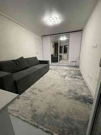 Оренда Квартира 1-кімнатна, 4/5 поверх на Паркова-Сирецька, 6 Київ