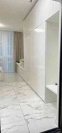 Продаж Квартира 1-кімнатна, 6/12 поверх на Кам'янська вул., д. 127а Киев