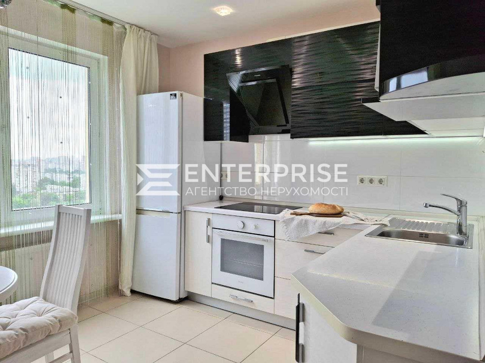 Продаж 3к Квартира 92 кв.м Хорольська вул. Kiev - photo 14