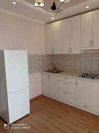 Оренда Квартира 1-кімнатна, 9/10 поверх на вул. Бакинська, 1 Вишневе