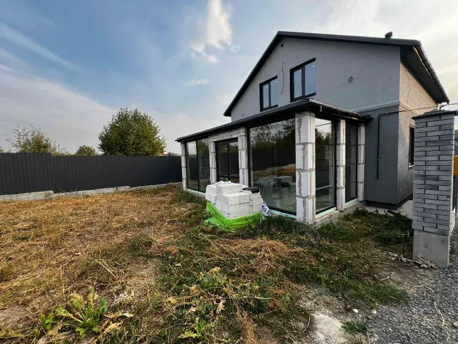 Продажа 2-этажный Дом с участком 3.8 сот 106 кв.м 4 комн. на вул. Дачна Прибузьке - изображение 1