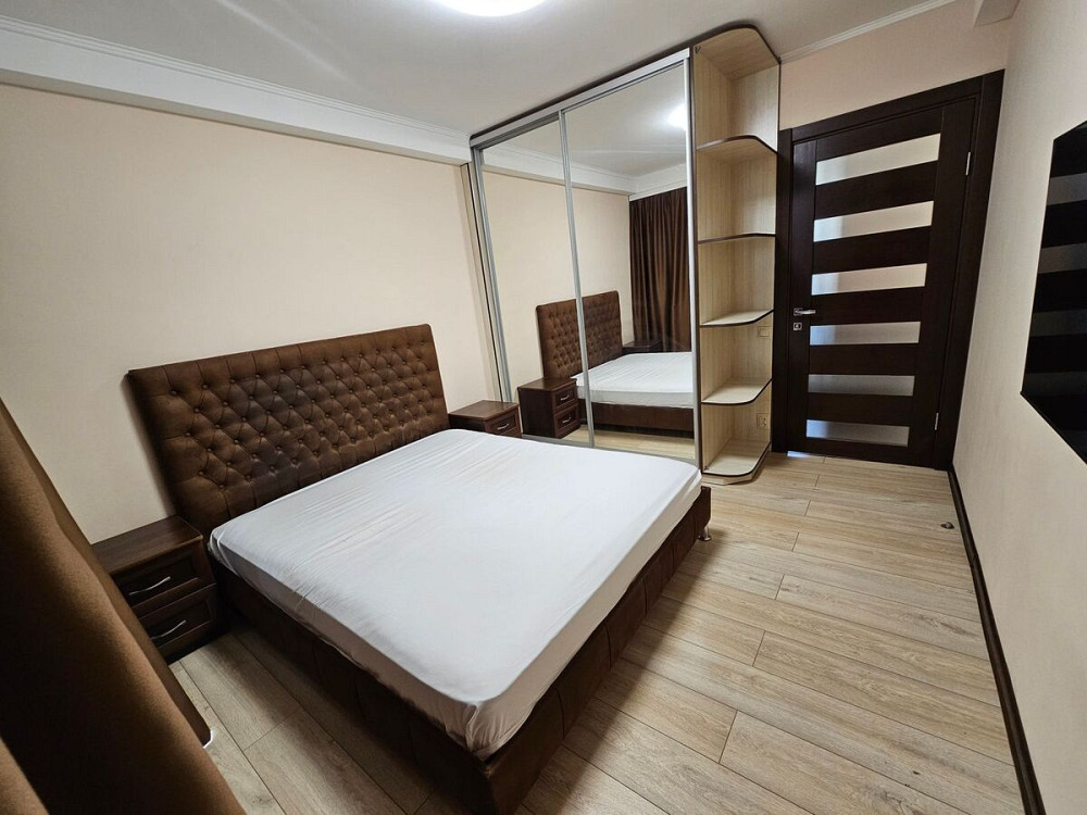 Оренда Квартира 2-кімнатна, 4/5 поверх на Дарницький бульв., 21 Київ - фото 2