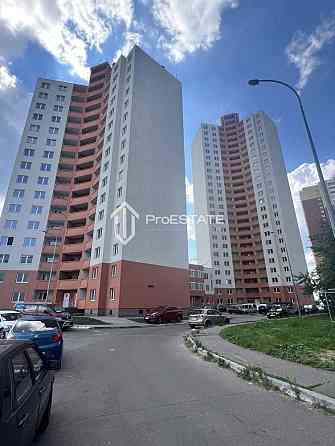 Продаж Квартира 1-кімнатна, 8/24 поверх на вул. Милославская Киев