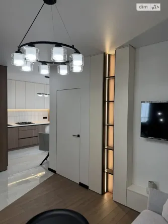 For sale 1-room Apartment 46 sq.m Галицька Ternopil'